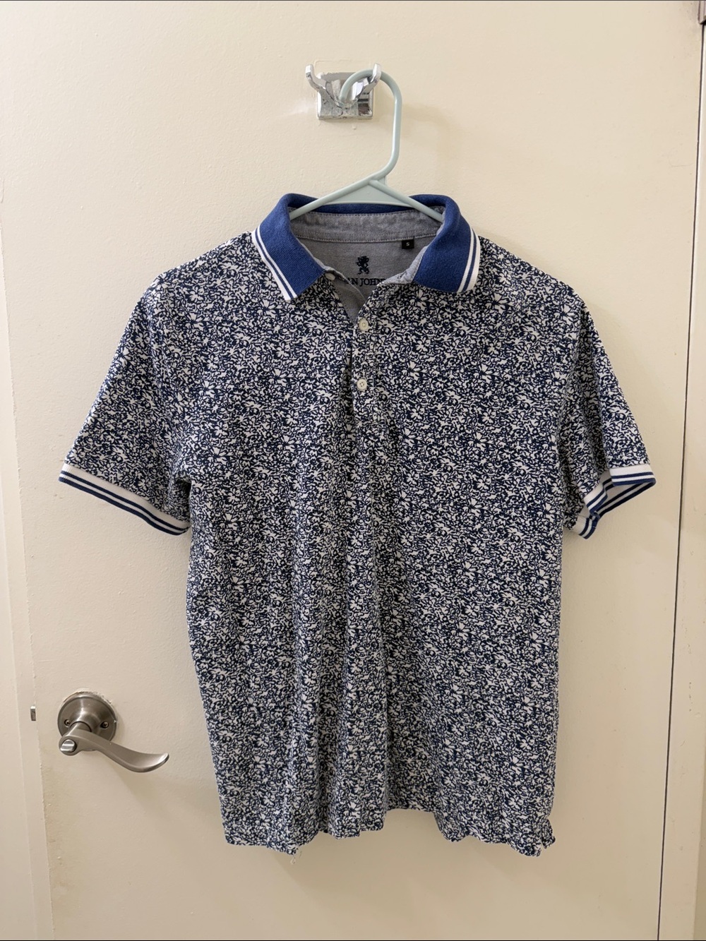 Men's Blue Floral Polo with Contrast Collar